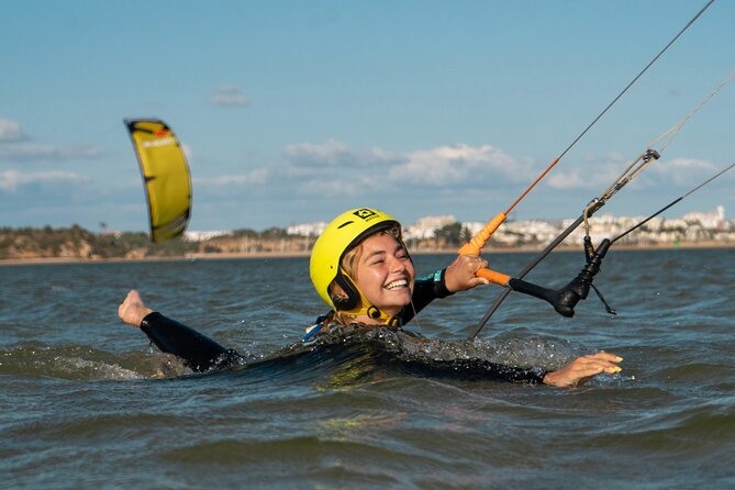 2,5-hour Semi-private Kite Course with your own Kite! - The small-group format is the real value