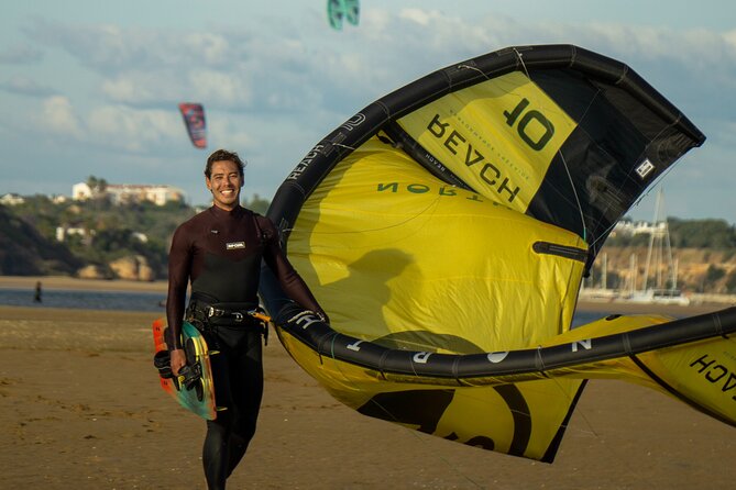 2,5-hour Semi-private Kite Course with your own Kite! - Safety, conditions, and the questions worth asking