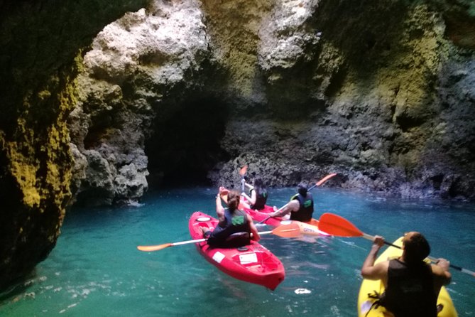 2-hour Kayak Tour of Ponta da Piedade Caves and Beaches - Learning the basics before you paddle