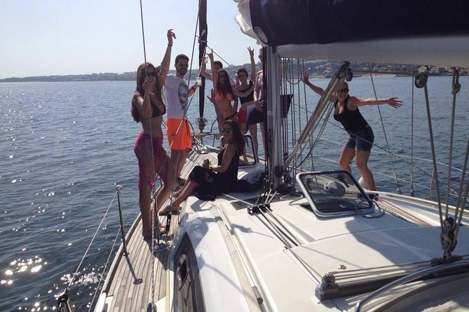 2 Hours Private Sailing Tour in Lisbon - Lisbon’s main square from the river