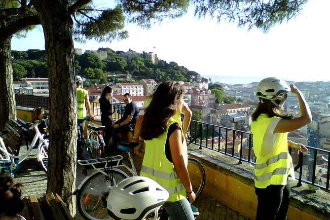 3-Hour Lisbon 7 Hills Electric Bike Tour - Safety, traffic, and who should ride
