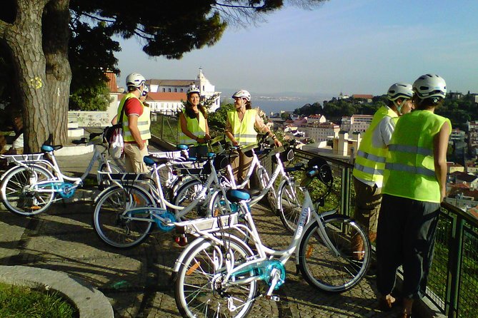 3-Hour Lisbon 7 Hills Electric Bike Tour - Alfama, local life, and the first uphill views
