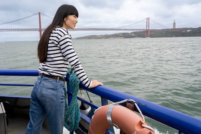 360º Lisbon: Helicopter Flight, Boat Trip and Old Town Walking - Why this tour makes sense for a first Lisbon day