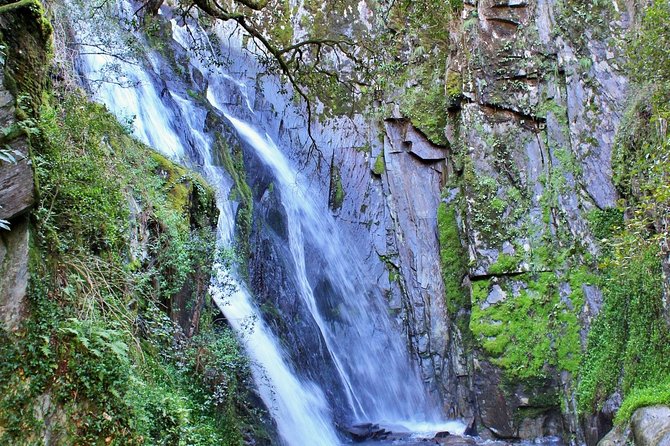 A tour between Cascades and Schist Villages, Piodão - Foz d’Égua and Poço da Broca