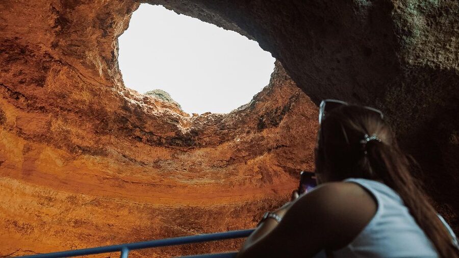 Albufeira: 2.5-Hour Dolphin Watching and Caves Trip - From Albufeira Marina to the open Atlantic