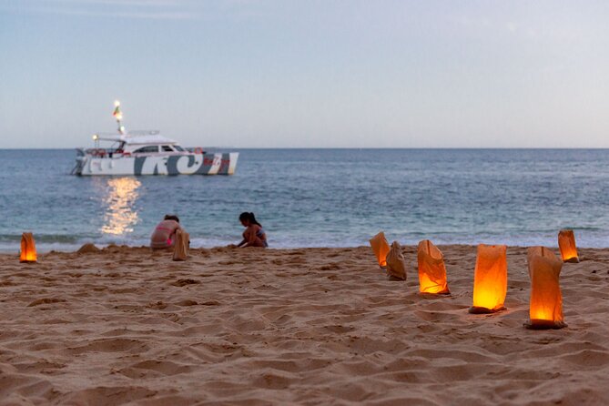 Albufeira: 6-Hour Sunset Dinner Catamaran Cruise with Open Bar - What the crew does well
