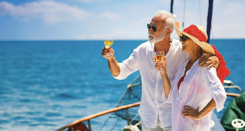 Albufeira: Algarve Sunset Sailing Experience - Algarve wine served at sea