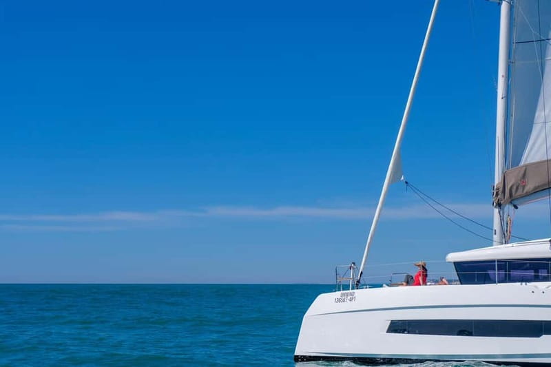 Albufeira: Algarve Sunset Sailing Experience - Practical tips for a smoother evening