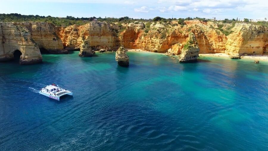 Albufeira: Catamaran Cruise with BBQ & Open Bar on the Beach - Key points before you book