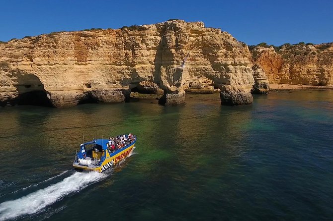 Albufeira Dreamer Boat Trip - Dolphin watching with a marine biologist