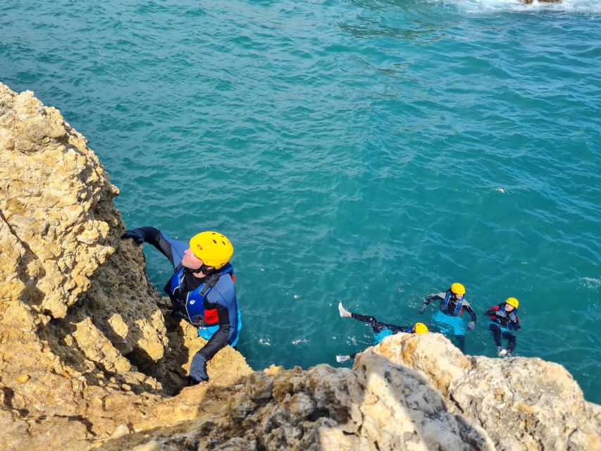 Albufeira: Guided Coasteering Tour with Cliff Jumping - How the cliff jumps work
