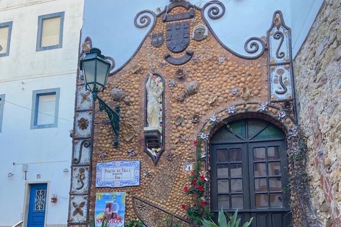 Albufeira History Walking Tour with Wine and Tapas - Albufeira’s history, told by local guides