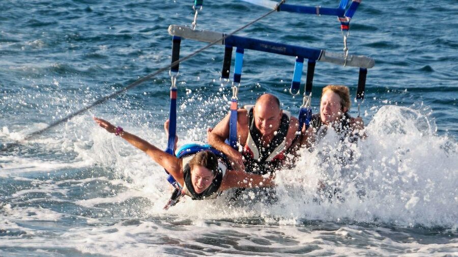 Albufeira: Single, Double or Triple Parasailing Tour - Who will enjoy this most