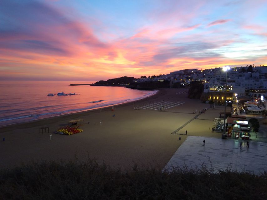 Albufeira: Tuk-tuk Sightseeing Tour - Olhos Dágua and a traditional fishing village