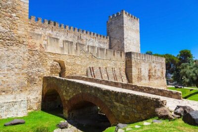 Alfama and the Castle of Saint George Skip the line Tour