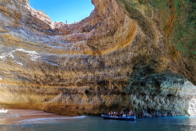 Algar de Benagil from Lagos - The boat, the cliffs, and the cave in brief