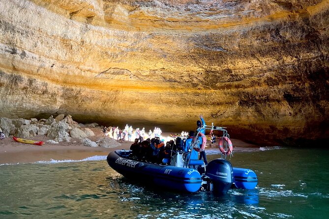 Algar de Benagil from Lagos - Who will enjoy this boat trip most?
