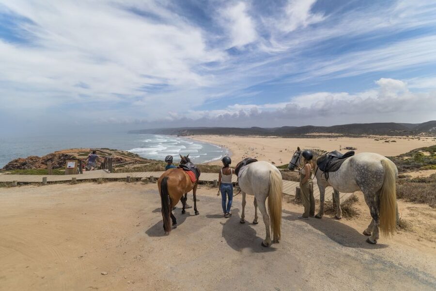 Algarve: 1-Hour Carrapateira Horseback Riding Tour - Getting there from Lagos and other Algarve bases
