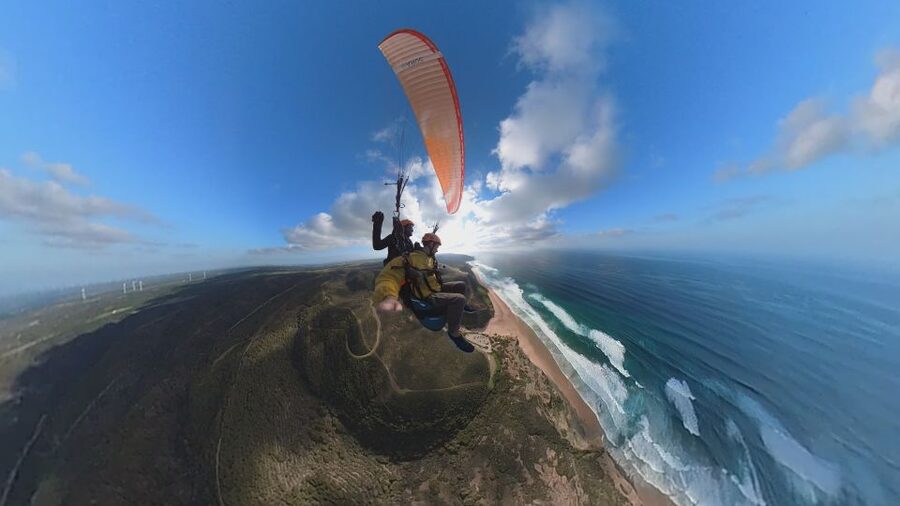 Algarve Coast: Paragliding Experience - Why the Algarve looks different from the air