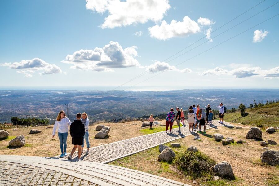 Algarve: Full-Day Guided Sightseeing Tour with Lunch - Timing, comfort, and who should book