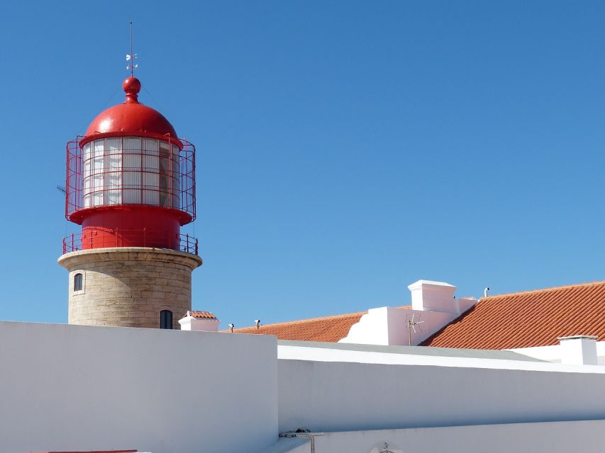 Algarve: Full-Day Guided Sightseeing Tour with Lunch - Silves: narrow lanes and a medieval skyline