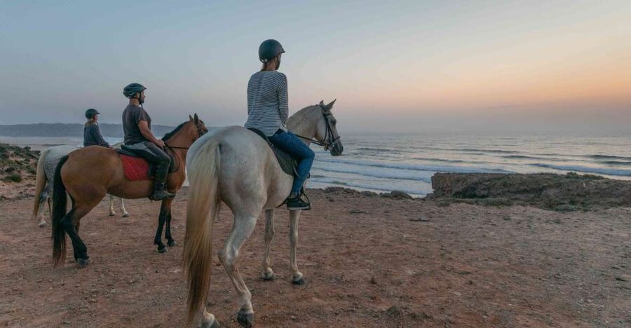 Algarve: Horse Riding Beach Tour at Sunset or Morning - Coastal views before the beach