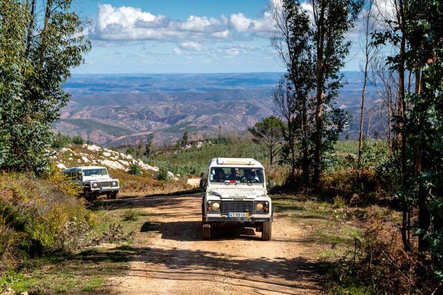 Algarve: Jeep Safari with Distillery Visit & Lunch - Whitewashed villages and old customs