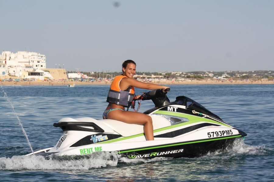Algarve: Jet Ski Rental in Armação de Pêra - Who should choose this ride?