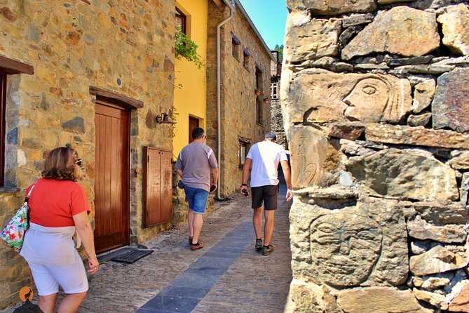 An adventure through the Schist Villages of Lousã - Walking through old stone villages