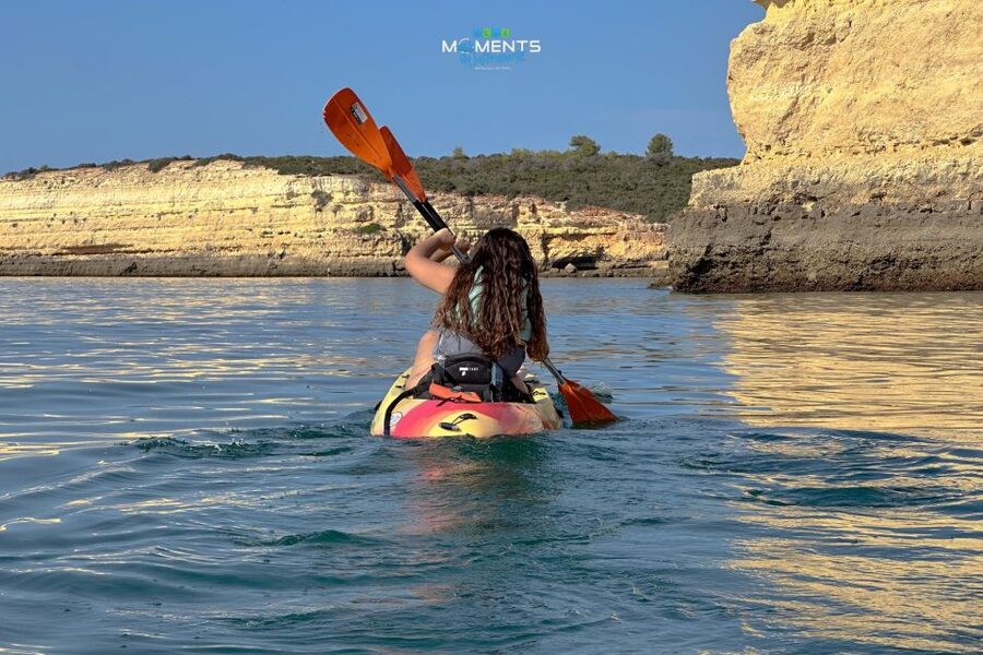 Armação de Pêra: 2-Hour Wild Beaches and Caves Kayak Tour - Praia Nova and Pontal Beach