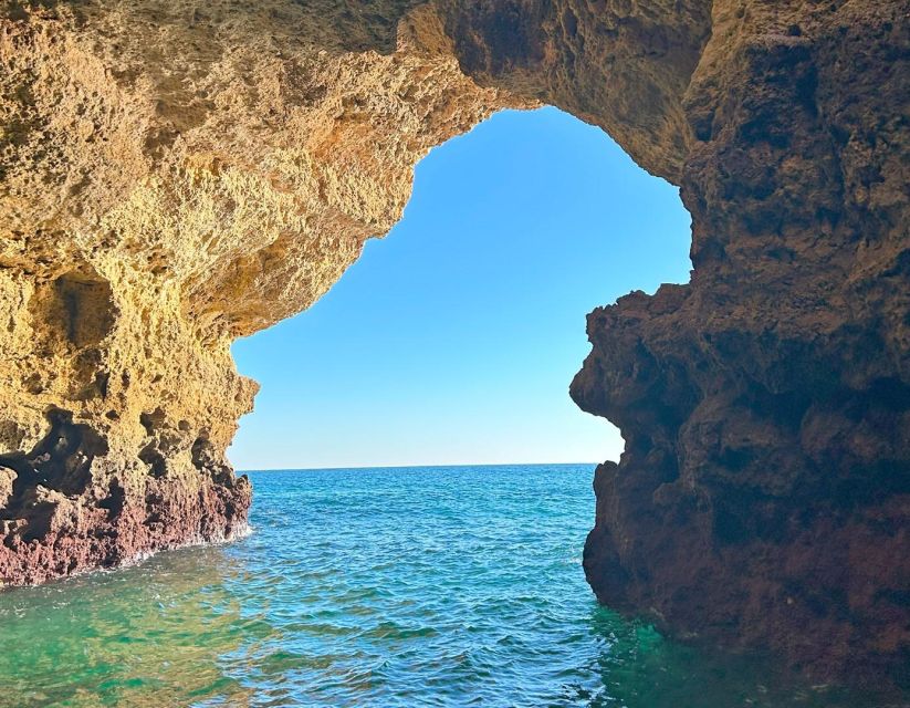Armação de Pêra: Benagil´s 15 Best Caves Boat Tour - Captain’s Cave, Malhada do Baraço, and Praia da Marinha