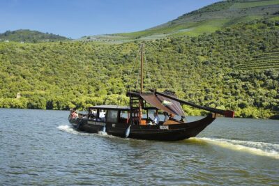 Authentic Small Group Douro Wine Tour with Lunch & River Cruise
