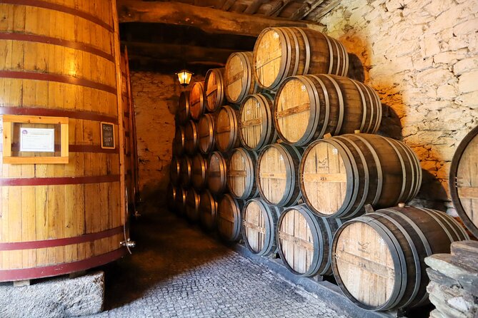 Authentic Small Group Douro Wine Tour with Lunch & River Cruise - The second winery and a more personal tasting