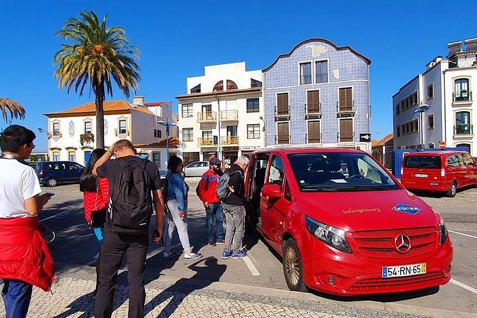Aveiro and Costa Nova Half Day Tour from Porto with Boat Ride - Weather, season, and practical preparation