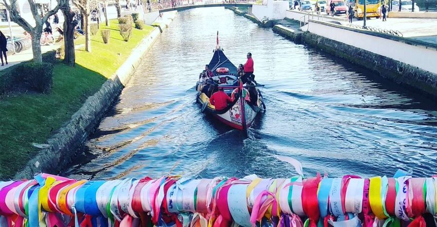 Aveiro: Boat Cruise and City Walking Tour with Sweet Tasting - Ovos moles, Aveiro’s small but memorable sweet