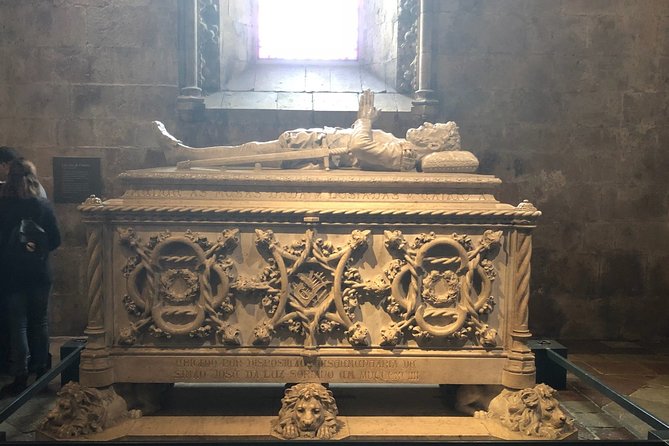 Belem and Jeronimos Monastery Guided Small Group Walking Tour - The guides make the difference