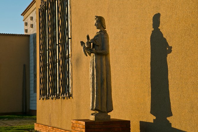 Belém District and the Salazar Dictatorship Legacy - Private Walking Tour - Why this Belém walk is different