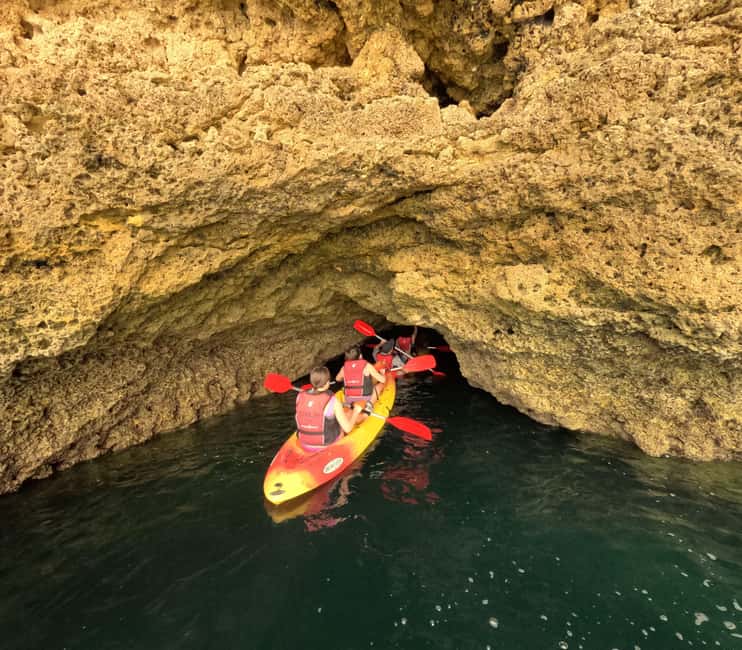 Benagil: 1:30Hour Kayak Rental with Private Parking - Language, timing, and cancellation