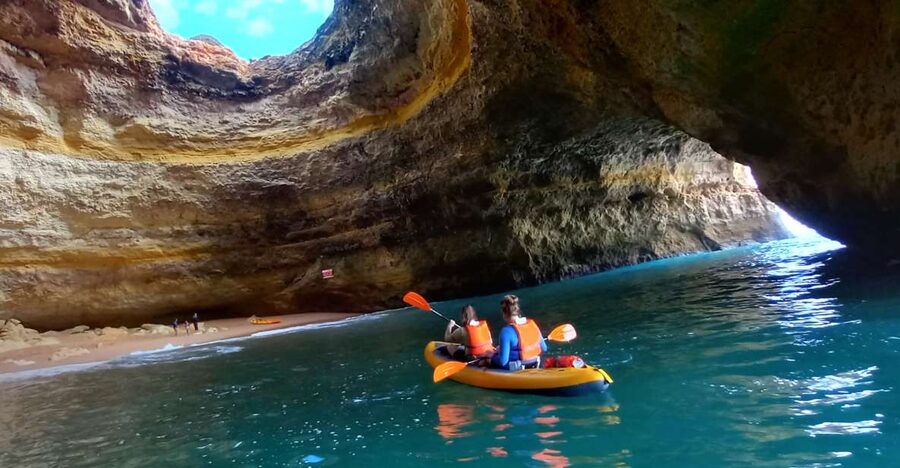 Benagil Caves: Kayaking Tour with a Local Guide - The beach briefing makes the trip easier