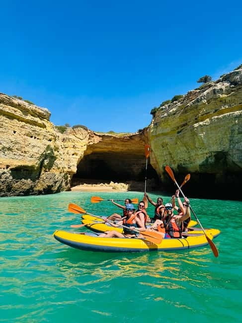 Benagil: Guided Kayak Tour inside caves and Praia da Marinha - Choosing the best departure time