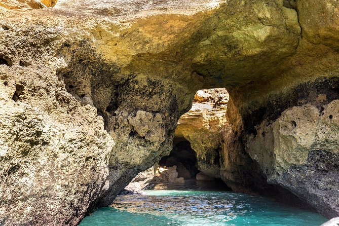 Benagil Long Boat tour (From Carvoeiro to Praia da Marinha) - What the guides and captains add