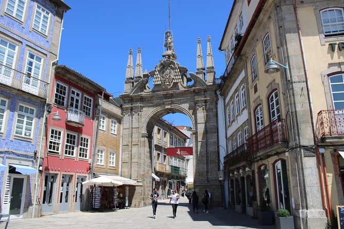 Best of Braga and Guimaraes Day Trip from Porto - Braga Cathedral and Time to Roam