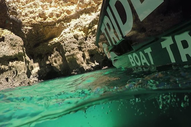 Boat Trip to the Benagil Caves from Armação de Pêra - What the one-hour speedboat ride feels like
