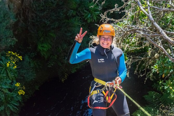 Canyoning in Madeira: Ribeira das Cales - Funchal Ecological Park - The guide support is the real value