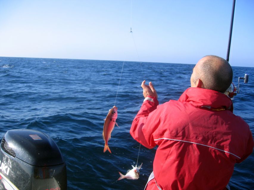 Cascais Deep-Sea Fishing Trip - Setting up the rods and learning the basics