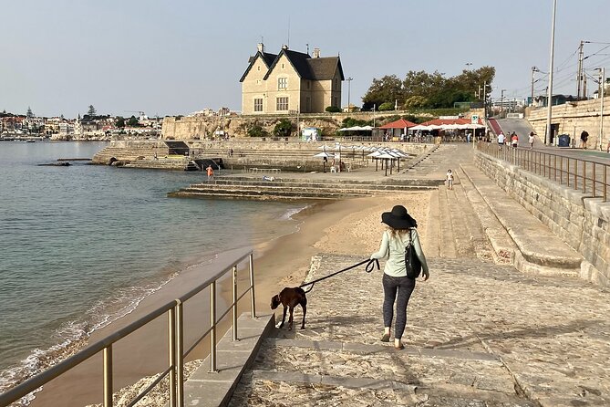 Cascais: Glamour and Decay by The Lisbon Coastline - Private Tour - Fortaleza de Nossa Senhora da Luz and the old citadel