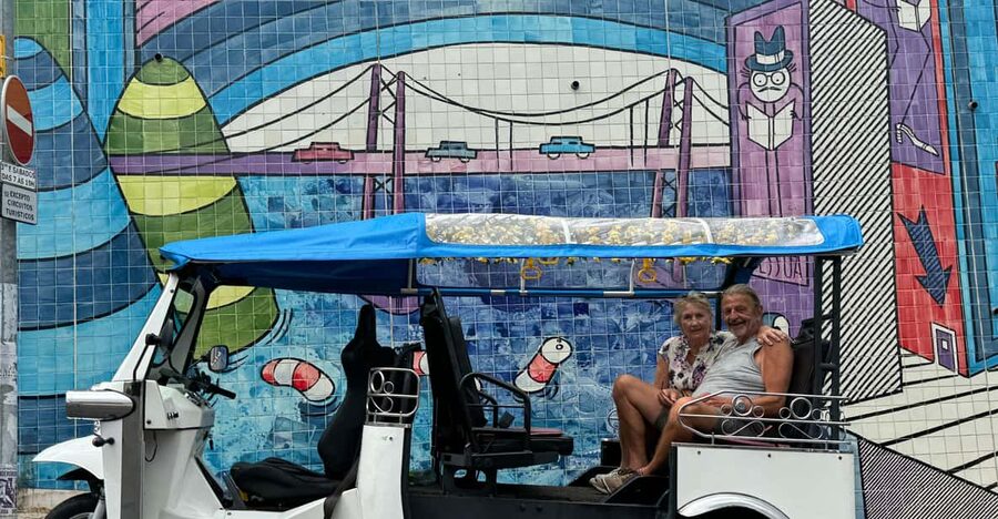 City Highlights Eco Tuk Tours - Pink Street and the riverfront opening