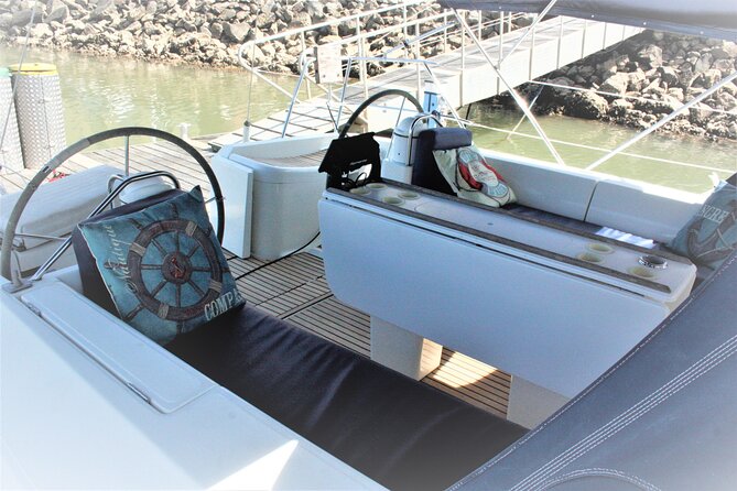 Coastal Tour on a Luxury Sailing Yacht From Vilamoura - Who Should Book This Sailing Trip?