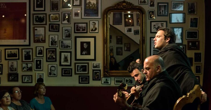 Coimbra: Live Fado Show with Glass of Port Wine - Key points to know before you go