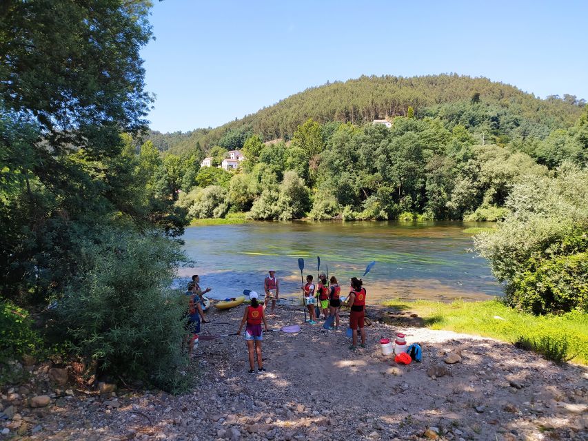Coimbra: Mondego River Kayaking Tour - Getting on the water at Carvoeira dam